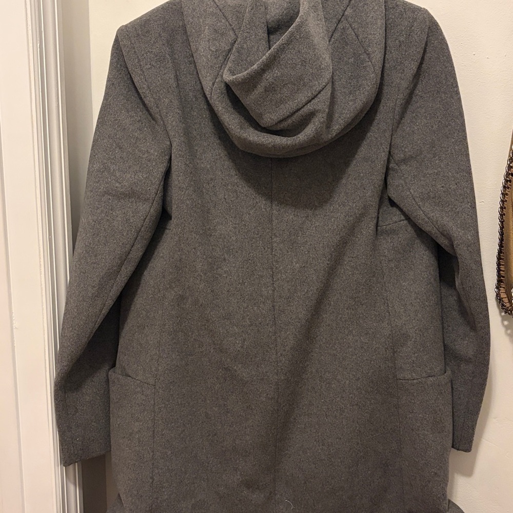 Aritzia Babaton Wool Hooded Coat - Picture 5 of 5